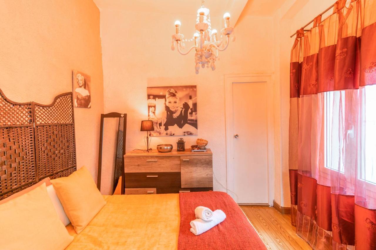 Acogedor Apartamento En El Corazon De Памплона Екстер'єр фото